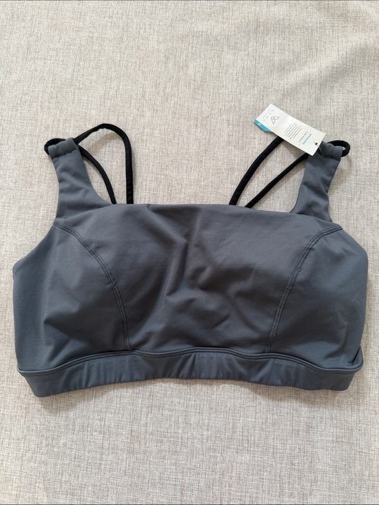 Livi Active Other - Livi Lane Bryant Sports Bra Sz 20 Low Impact Wireless athletic gym yoga lounge